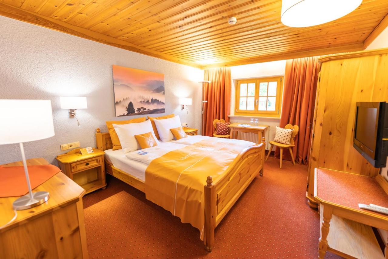 Hotel Hubertus Шлирзее Екстериор снимка